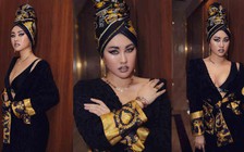 Emily Hồng Nhung khoe body 'bốc lửa' khi diện cây hàng hiệu đón Halloween