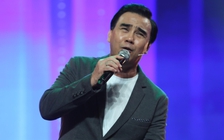 Quyền Linh lần hiếm hoi trổ tài ca hát ẵm giải thưởng 120 triệu đồng