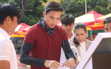 Quyền Linh xót xa khi Thuận Nguyễn rớm nước mắt trên sóng truyền hình