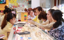 Giá vàng lao dốc