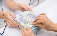 Lãi suất tiền đồng giảm sâu