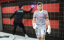 Đặng Văn Lâm 'nhanh như chớp' trong bài tập độc, lạ của Muangthong United