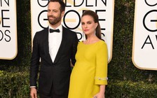 ‘Thiên nga đen’ Natalie Portman sinh con gái