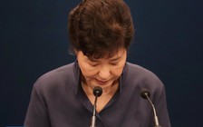 Người bạn làm Tổng thống Hàn Quốc điêu đứng đã về nước hợp tác điều tra