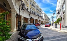 Chủ đầu tư dự án The Pegasuite trao sổ hồng cho khách hàng