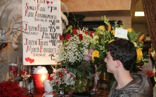 Valentine tốn kém như người Mỹ