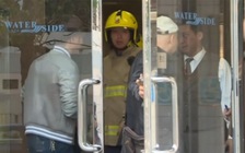 Vợ chồng nhập viện vì thang máy đâm lên tầng nóc tòa nhà Hồng Kông