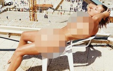 Gây phẫn nộ vì khoe thân trước Bức tường Than khóc