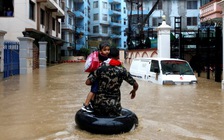 Hơn 100 người chết, hàng triệu người sơ tán vì nước dâng lên khắp châu Á