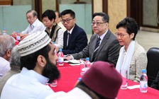 Lãnh đạo Hồng Kông xin lỗi người Hồi giáo sau khi đền thờ trúng vòi rồng