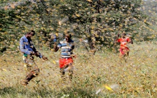 'Mây châu chấu' đe dọa Đông Phi, dân chúng hoang mang lo tận thế