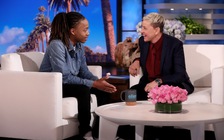 Bị trường đuổi học vì tóc tai, nam sinh bất ngờ nhận học bổng 20.000 USD