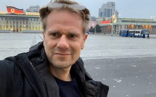 Các đoàn ngoại giao ở Triều Tiên ăn mừng vì hết hạn cách ly phòng dịch COVID-19