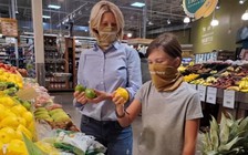 Hai anh em học lớp 8 và 10 khởi nghiệp làm khẩu trang chống Covid-19