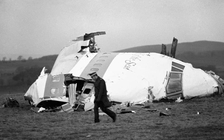 Mỹ đang giữ kẻ bị nghi chế bom làm nổ tung máy bay ở Lockerbie