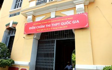 Chấm thi: Khổ và khó