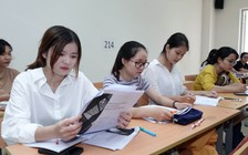 Tin tức giáo dục đặc biệt trên báo in ngày mai 30.4.2021