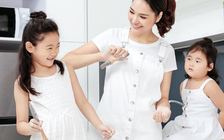 Gia đình sao Việt phòng dịch Covid-19 thế nào?