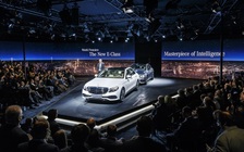 Mercedes-Benz E-Class thế hệ mới 'cập bến' triển lãm Detroit