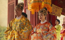 Hòa Minzy ra MV 'khủng' dựa trên chuyện tình của Nam Phương Hoàng hậu