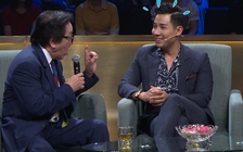 MC Nguyên Khang bị 'nhắc nhở' cách xưng hô với danh ca Elvis Phương