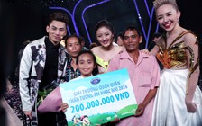'Cậu bé hát đám cưới' Hồ Văn Cường đoạt quán quân 'Vietnam Idol Kids'