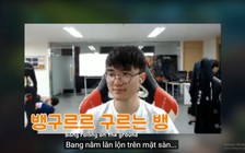 Video LMHT: Thanh niên SKT Bang bị 'tăng động', lăn lộn trên sàn