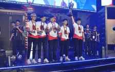 Đội tuyển Ahihi xuất sắc lên ngôi vương tại CFL The Legends 2017