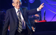 Nhạc sĩ Nguyễn Ánh 9 hi vọng khỏe lại để tham gia 'Vàng son một thuở'