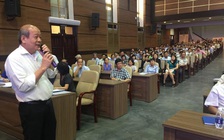 Cuộc di chuyển rầm rộ của cán bộ coi thi