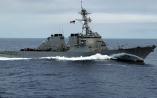Tàu chiến Mỹ thách thức Trung Quốc ở Hoàng Sa