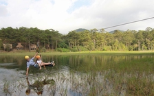 Rùng mình dịch vụ ‘bay’ qua Hồ Tuyền Lâm