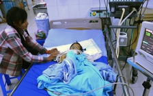 Bé 3 tuổi nghịch súng, bắn bé gái 9 tháng tuổi nguy kịch