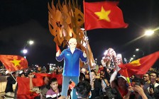 Đội tuyển Việt Nam vào tứ kết Asian Cup 2019: Hàng vạn người xuống đường