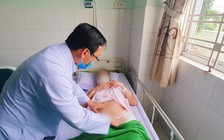 Cứu sống thai nhi 31 tuần, ngôi mông vỡ ối, sa chi và suy thai cấp