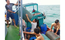 Kiên Giang: Cứu 3 ngư dân trên tàu cá bị chìm ở vùng biển Hà Tiên