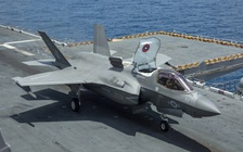 Chiến đấu cơ tàng hình F-35 của Mỹ xuất kích ở Biển Đông