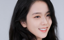 Nhan sắc thăng hạng của Jisoo (BlackPink) trong bộ ảnh mới