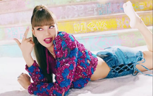 MV solo của Lisa (BlackPink) lập kỷ lục sau 24 giờ ra mắt