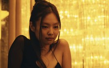 Jennie (BlackPink) nóng bỏng trong phim Mỹ