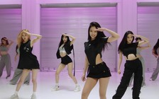 BlackPink quyến rũ trong video biểu diễn ‘Shut Down’