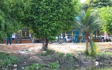 Hai cặp nam nữ nhậu xong xuống sông tắm, một người chết