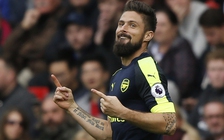 Cả AC Milan và Napoli đều quan tâm tiền đạo của Arsenal