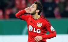 Chelsea chen ngang M.U và Calhanoglu