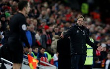 HLV Klopp giận dữ khi Liverpool bị 2 quả phạt đền