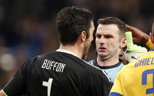 Buffon bị UEFA buộc hai tội danh