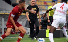 Lịch thi đấu, truyền hình trực tiếp Serie A đêm nay 22.8: Chờ Mourinho biến hóa AS Roma