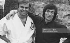 Tài tử đóng ‘Long tranh hổ đấu’ với Lý Tiểu Long qua đời