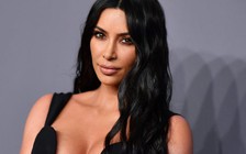 Kim 'siêu vòng ba' được sao hạng A, tỉ phú tán tỉnh sau ly hôn