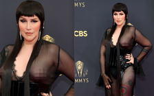 Sao nữ diện đầm xuyên thấu táo bạo trên thảm đỏ Emmy